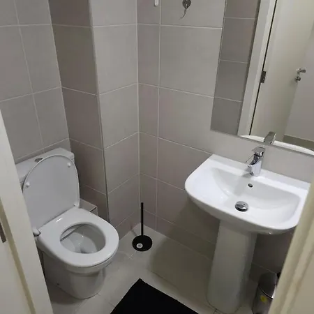 Apartment 3 Bed Samara Cosy With Pool Table *